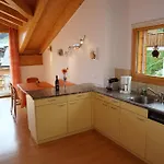 Haus Alpsaegu, Appartement *